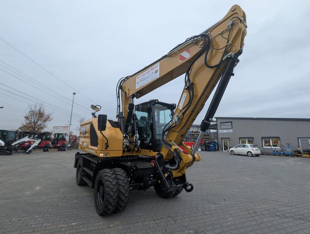 WhatsApp Image 2025-11-28 at 16.08.13 (1)